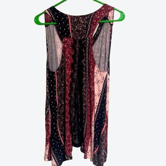 Maurices Black Floral Patch work Lace Back Flowy Detail Scooped Neck Dressy Tank - Picture 2 of 9